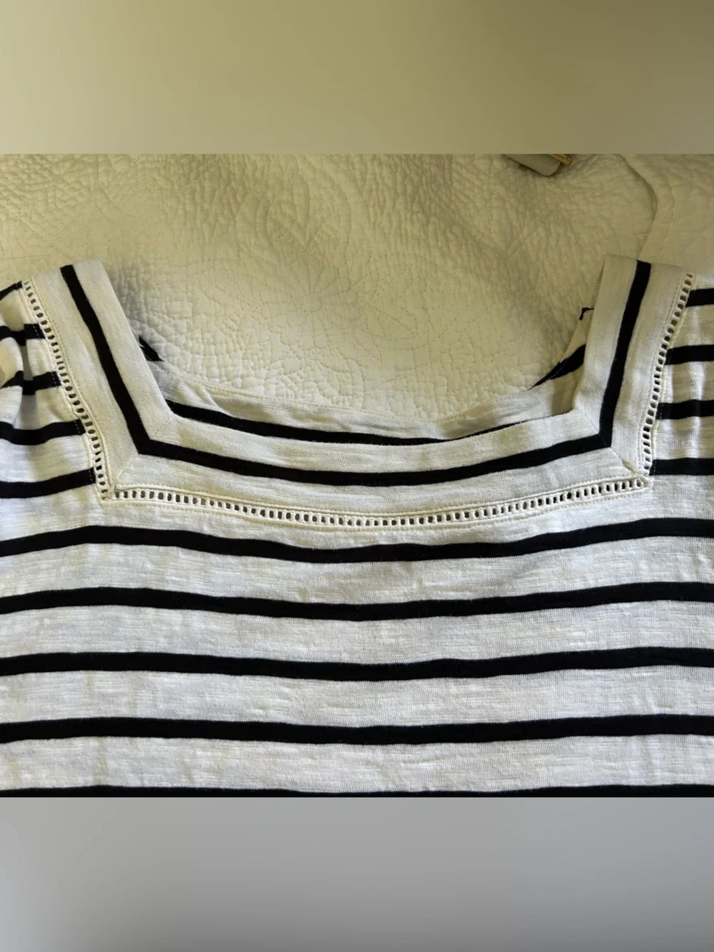 Striped 3/4 sleeve top